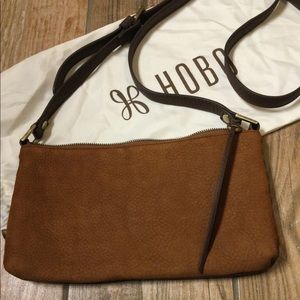 HOBO brand leather crossbody bag w/ adjustable shoulder strap - new WITHOUT tags